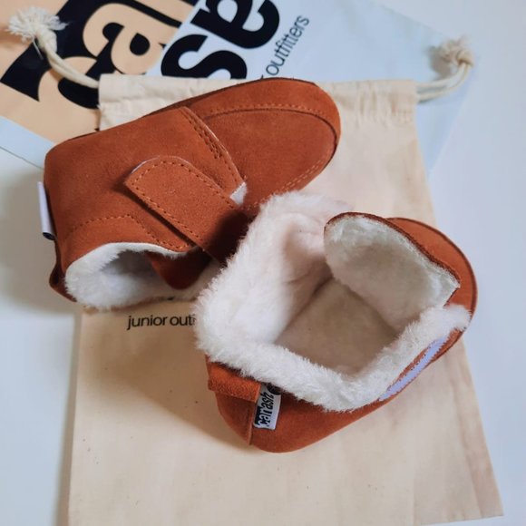 BROWN BABY TODDLER GIRL BOY LEATHER BOOTS - Picture 1 of 5